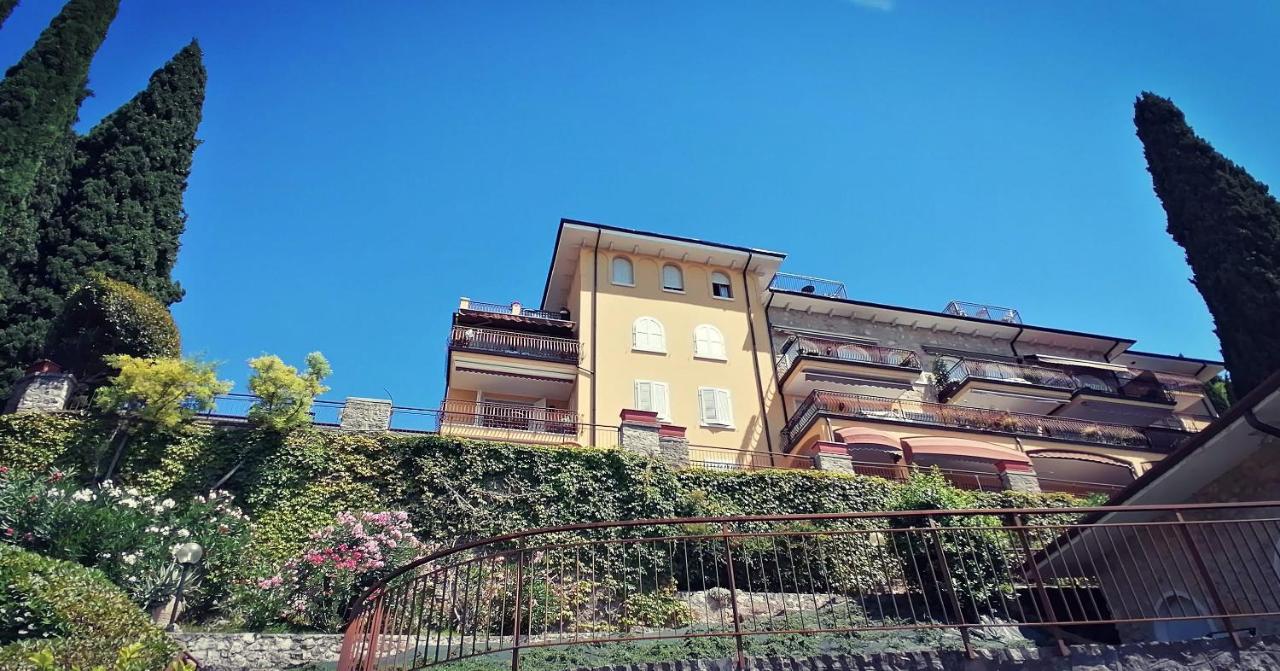 トッリ・デル・ベーナコBellavista Eremitaggioアパートメント エクステリア 写真